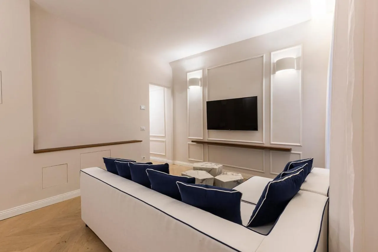 Blue Santa Croce By Mmega Apartment Florence