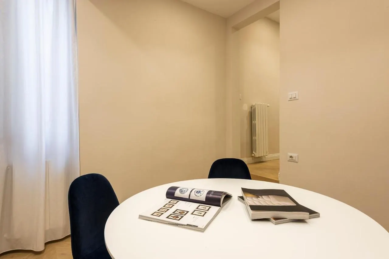 Blue Santa Croce By Mmega Apartment Florence Italy
